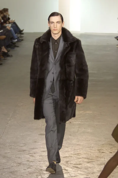 Look 68